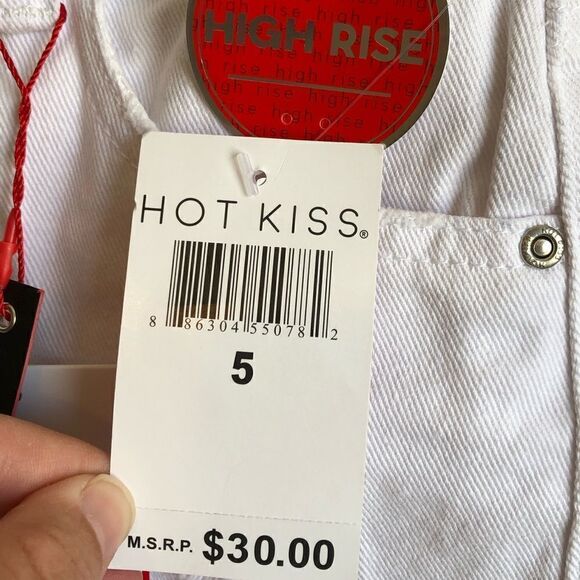 Hot Kiss Women’s High Rise Midi Short In White Size 5 NWT See Pics - Picture 4 of 9